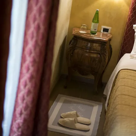 Relais Maddalena Affittacamere Roma