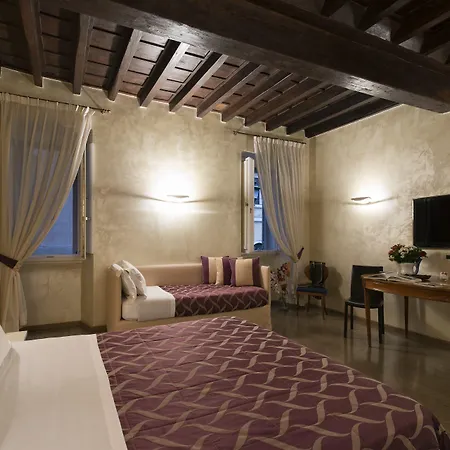 Relais Maddalena 4* Roma