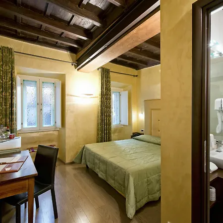 Relais Maddalena 3* Rome